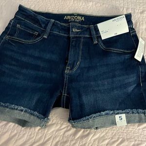 NWT SIZE 5 ARIZONA BLUE DENIM JEAN SHORTS